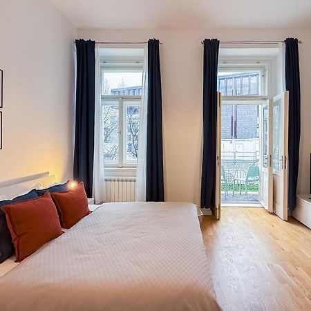 Turnkey I Wenceslas Square Apartments Praga Exterior foto