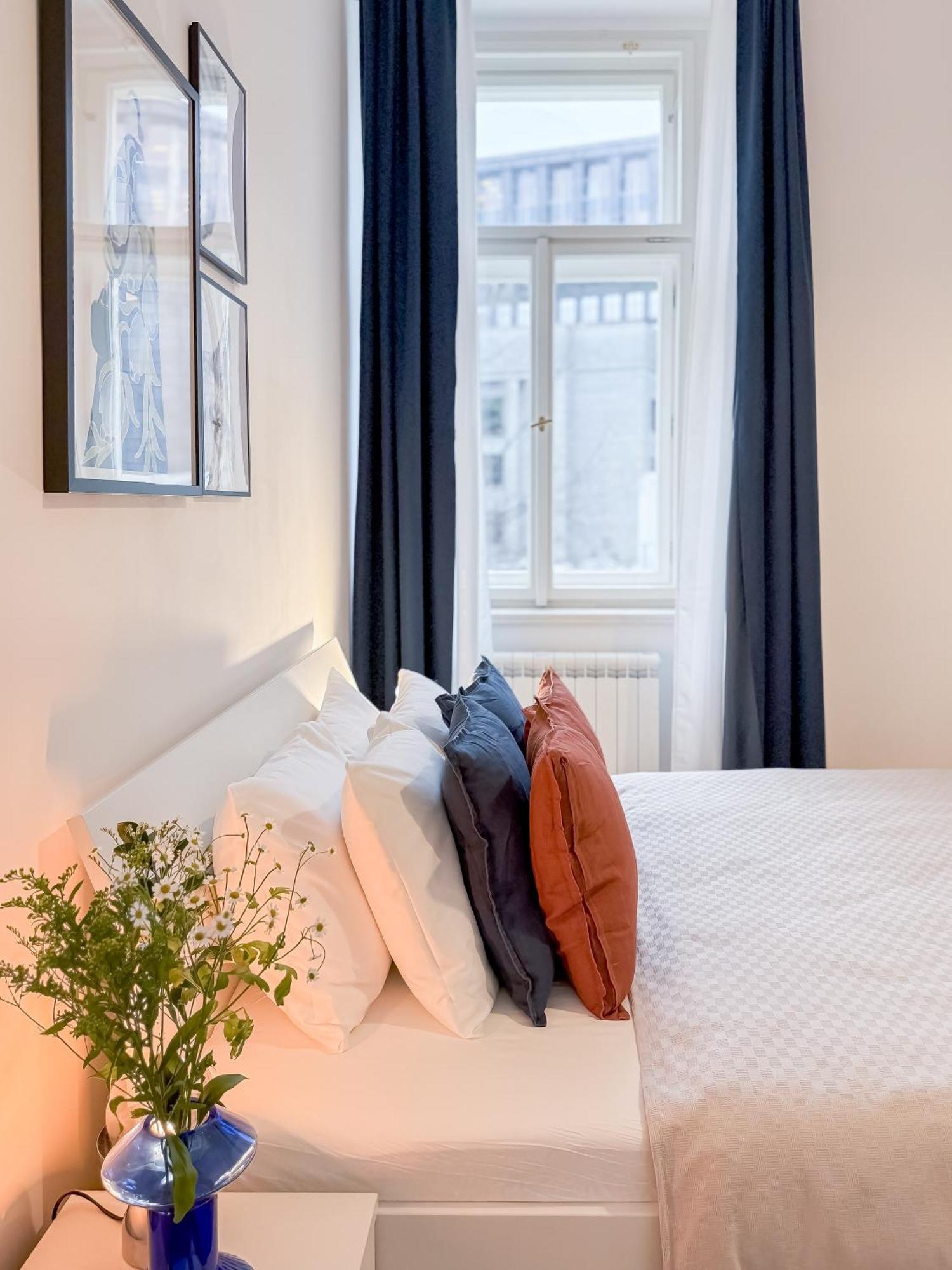 Turnkey I Wenceslas Square Apartments Praga Exterior foto