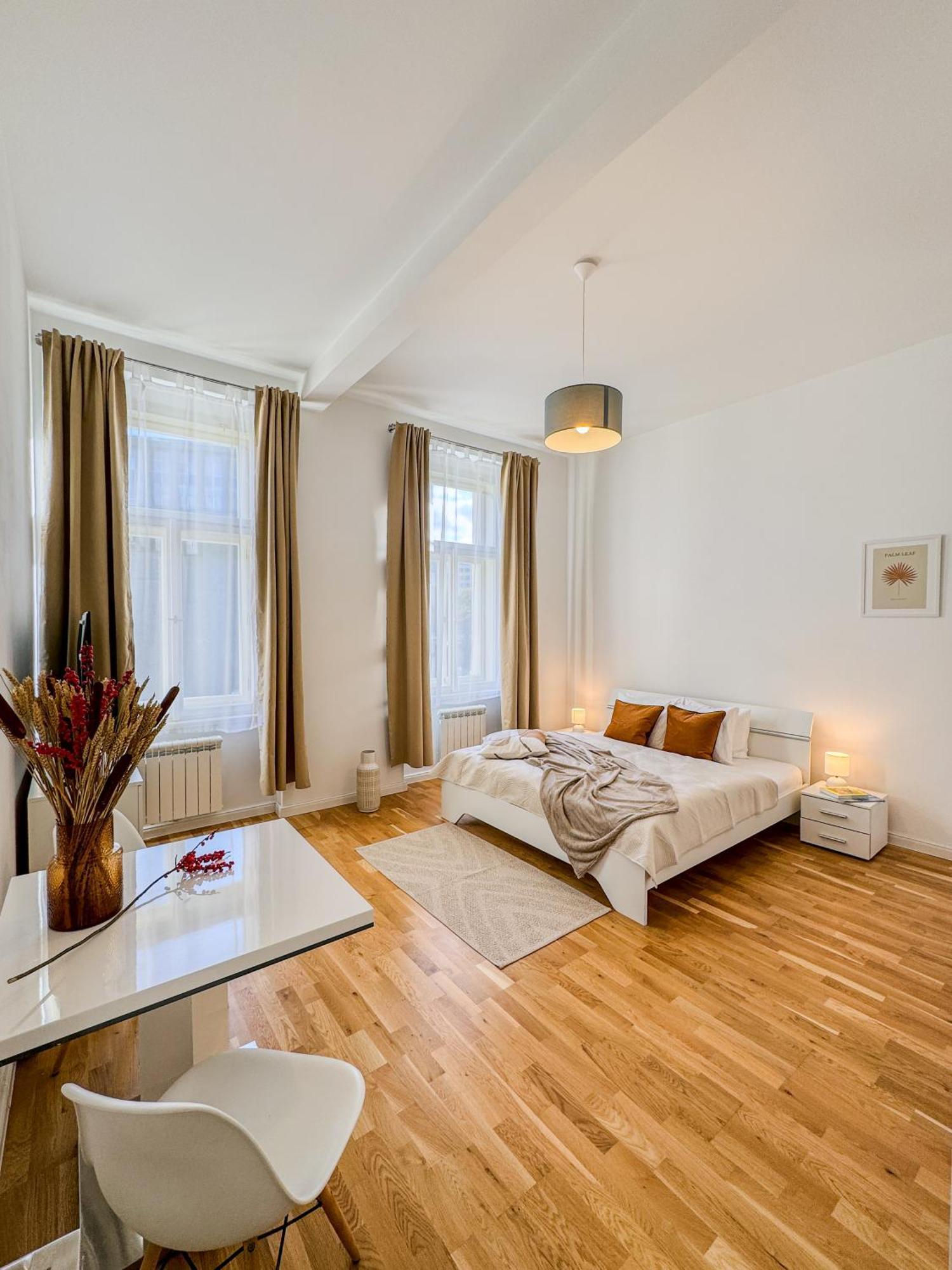 Turnkey I Wenceslas Square Apartments Praga Exterior foto