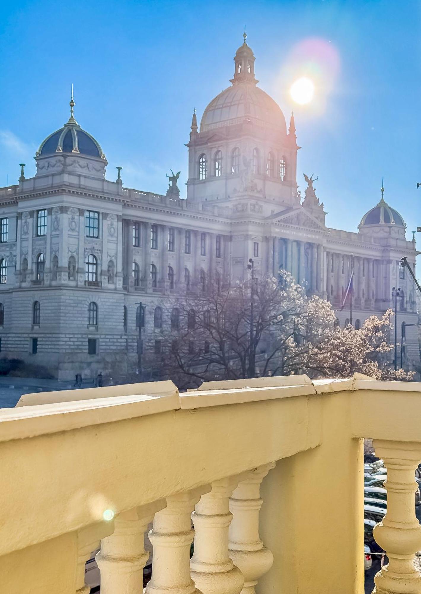 Turnkey I Wenceslas Square Apartments Praga Exterior foto